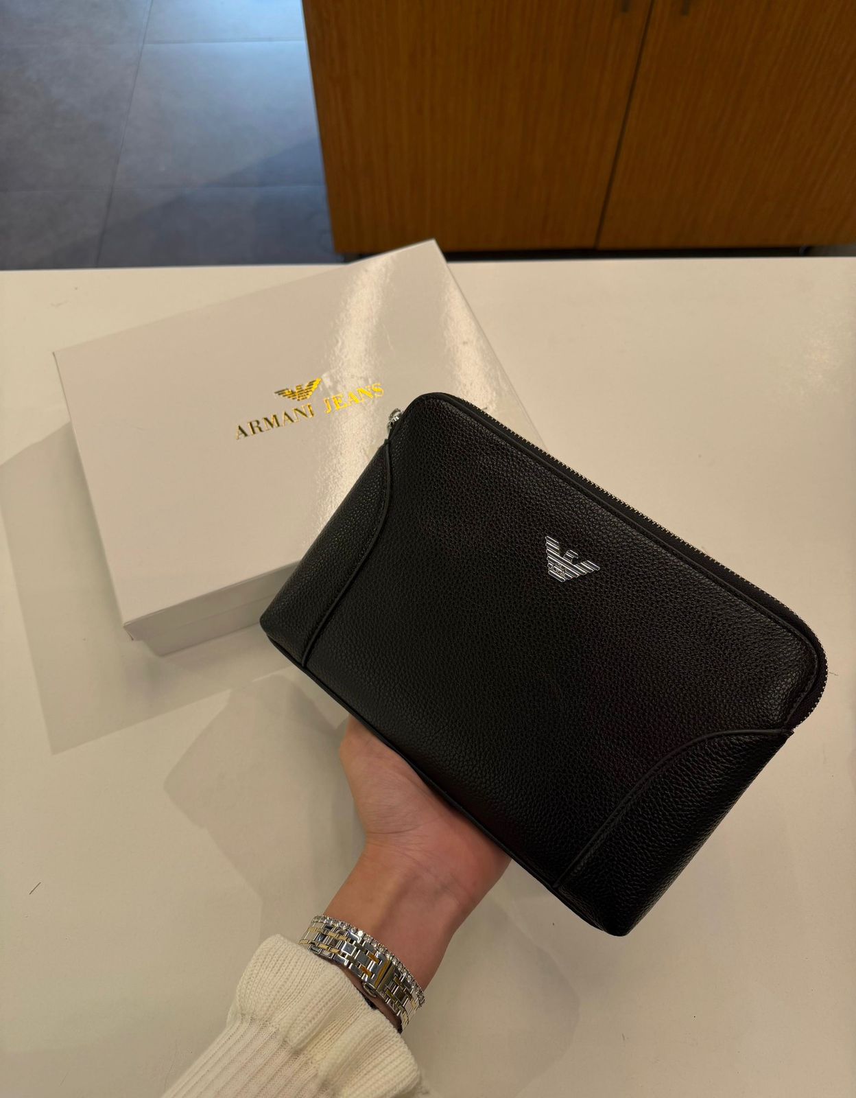 Clutch bag