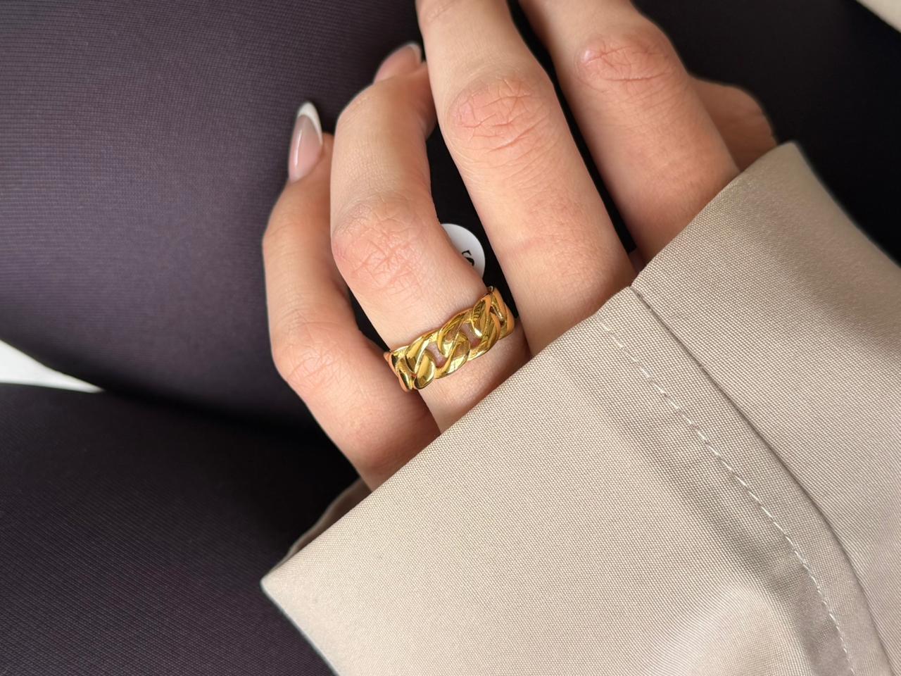 Ring