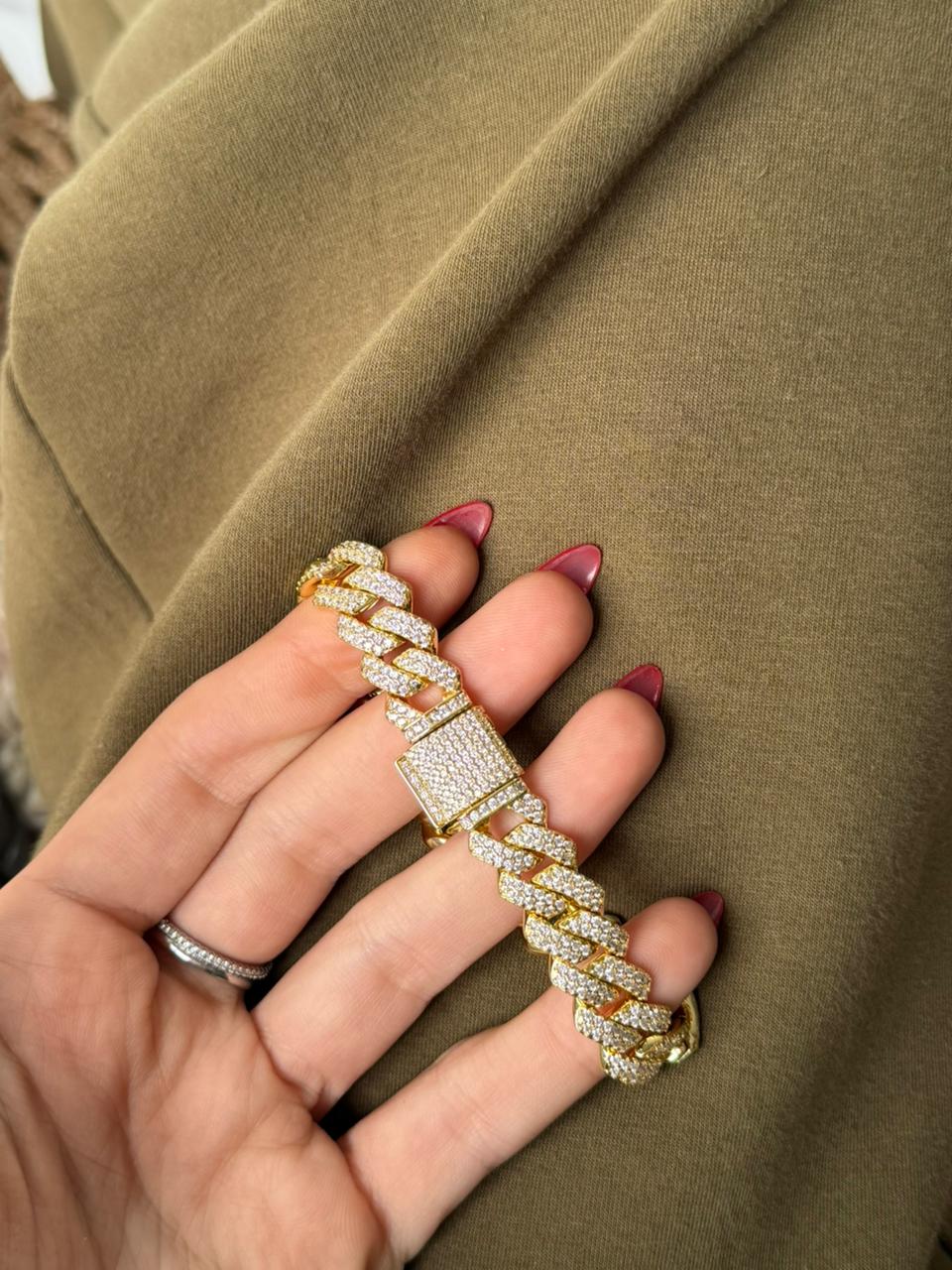 Bracelet
