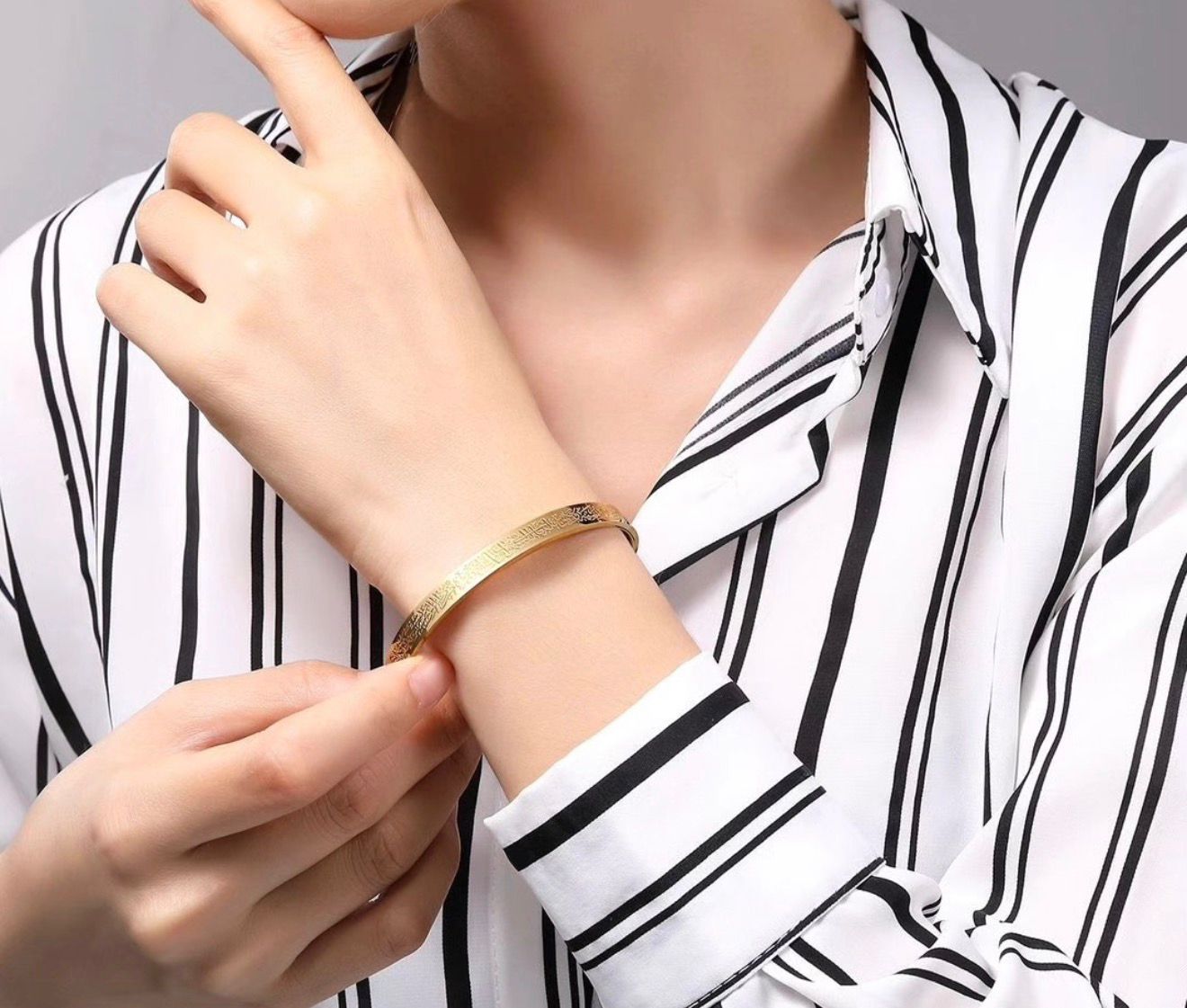 Bracelet