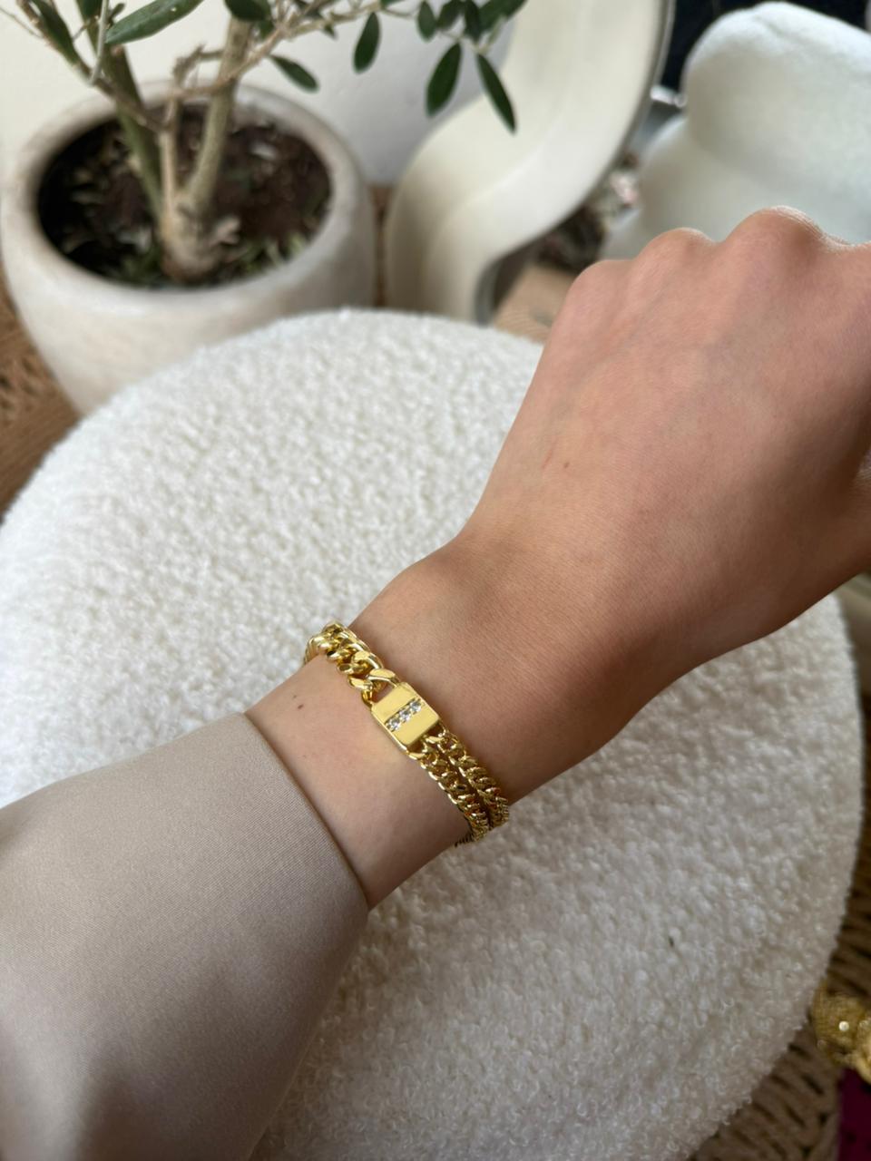 Bracelet