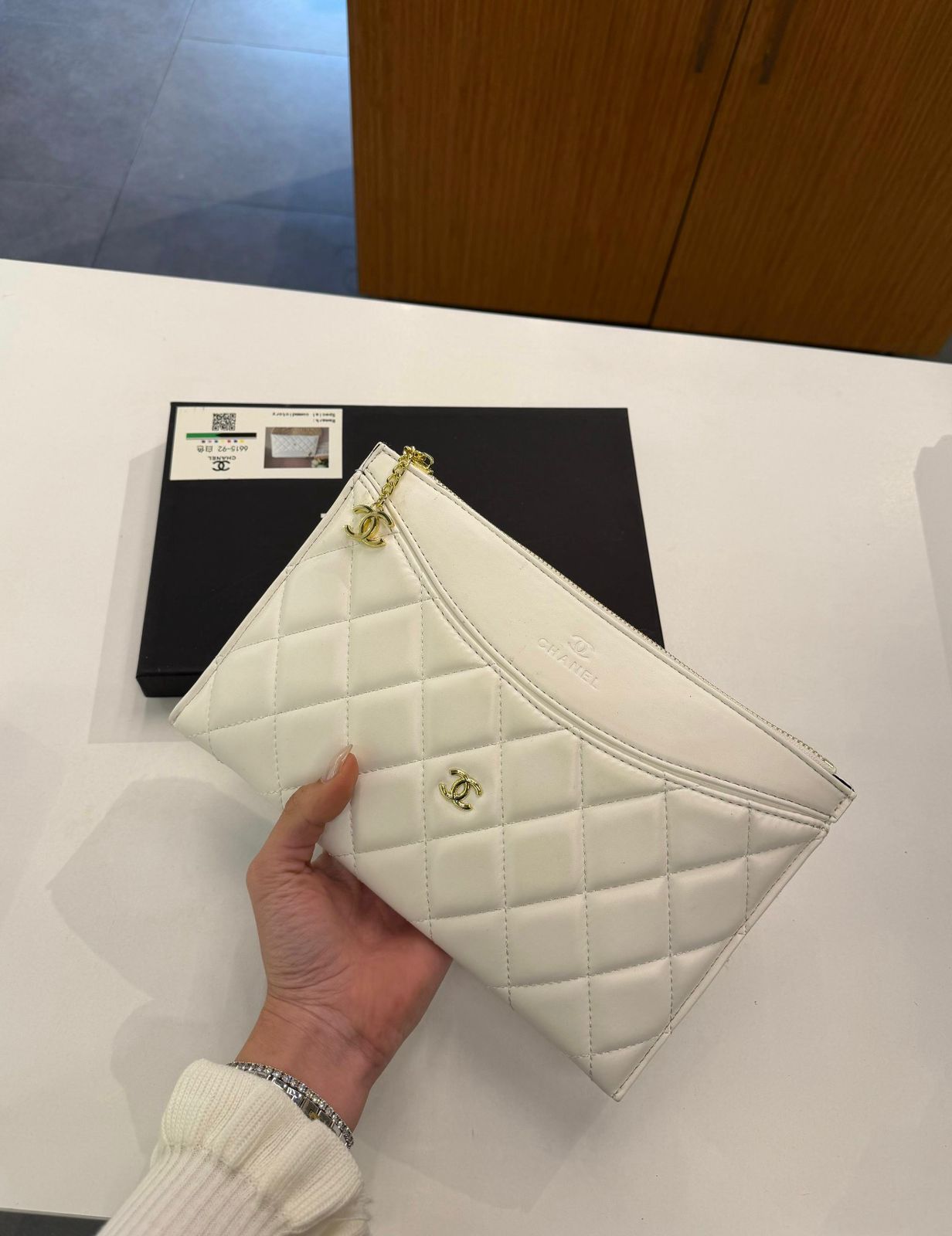 Clutch bag