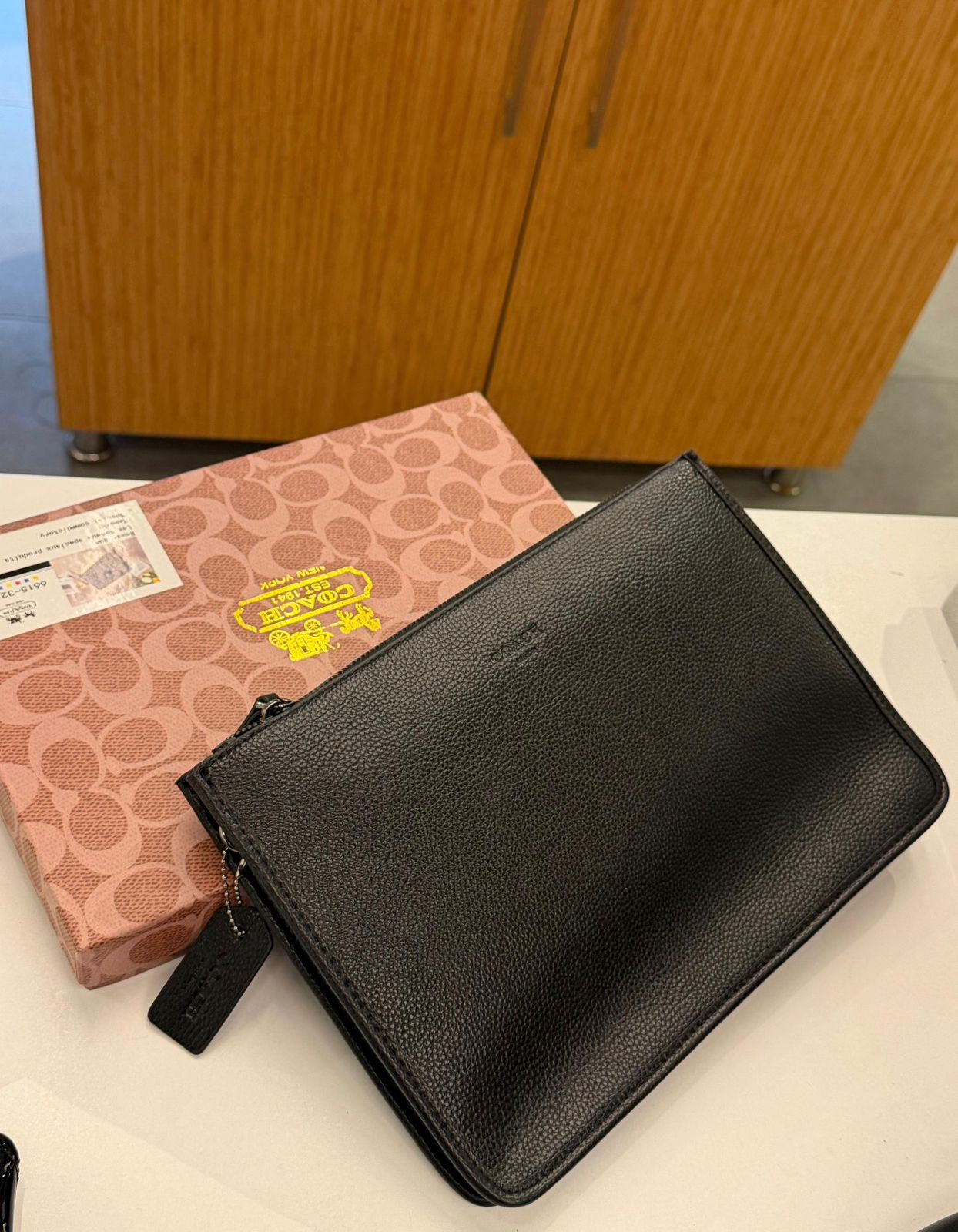 Clutch bag