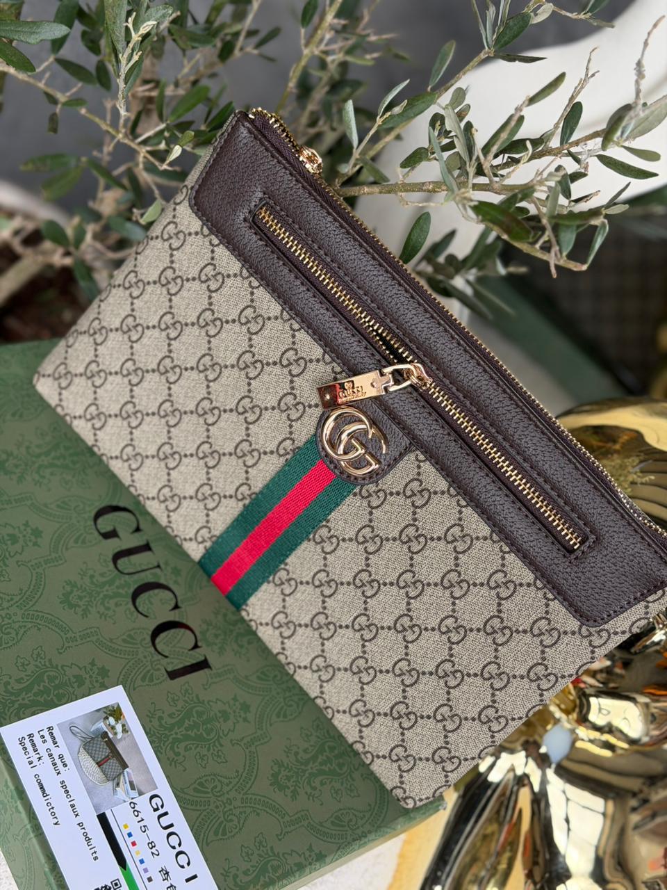 Clutch bag