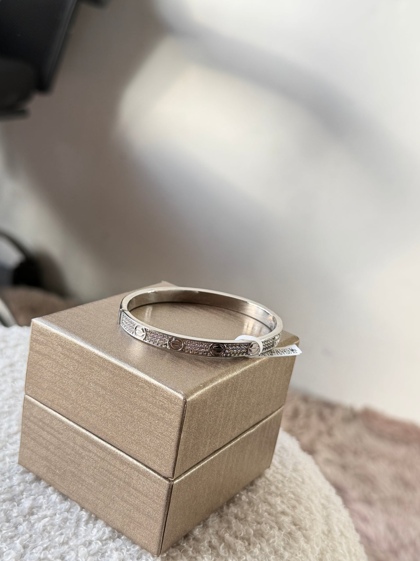 Bracelet