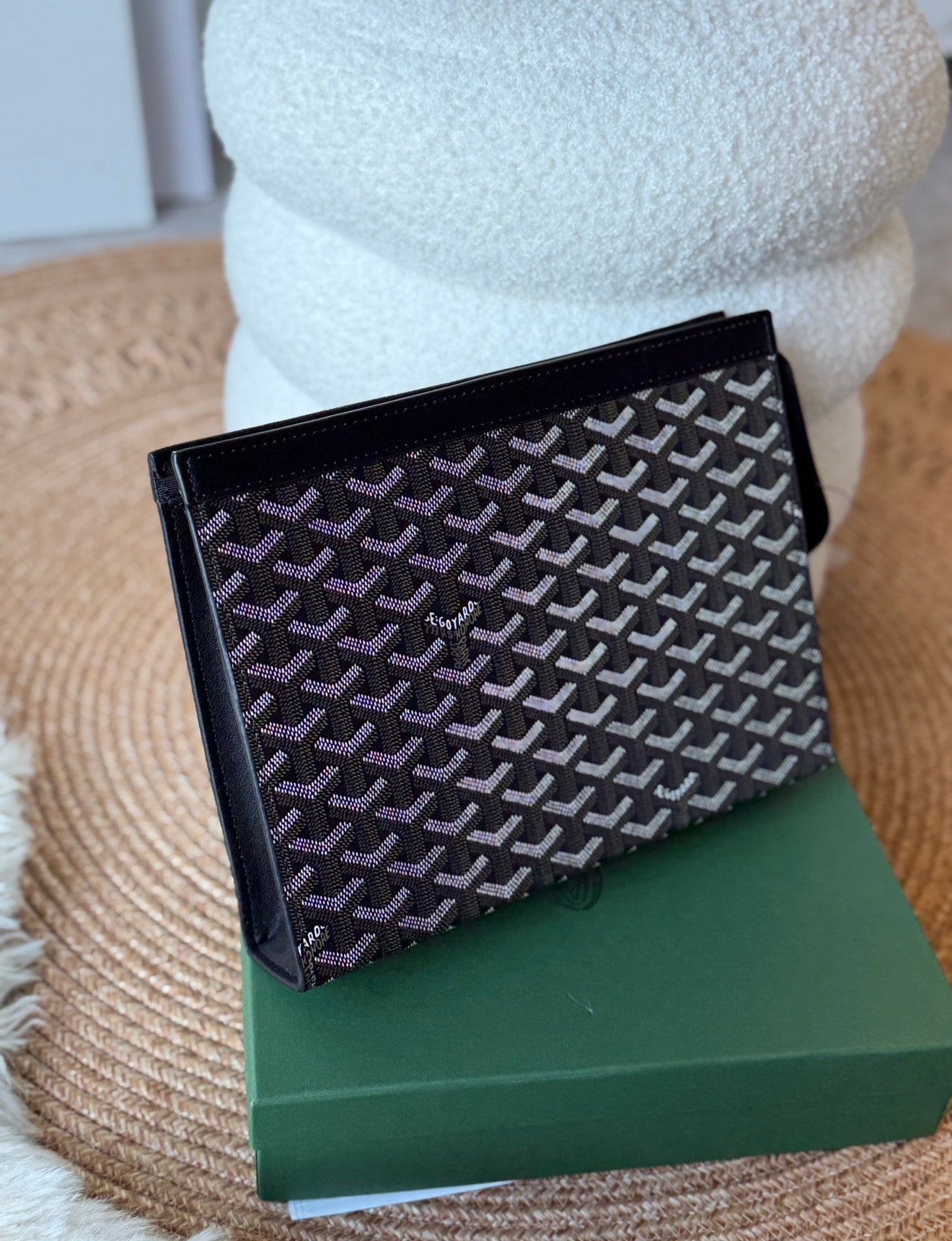 Clutch bag