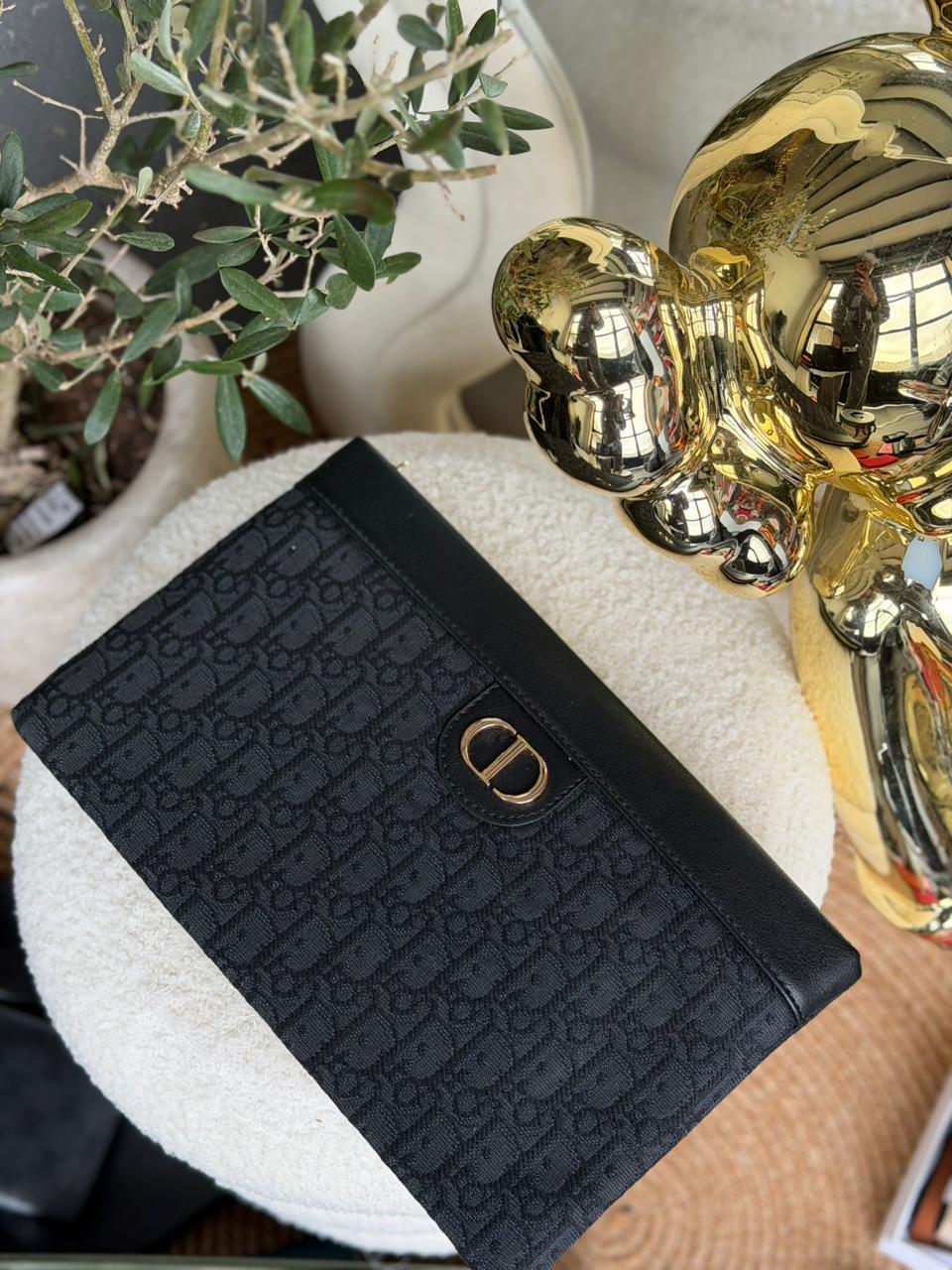 Clutch bag