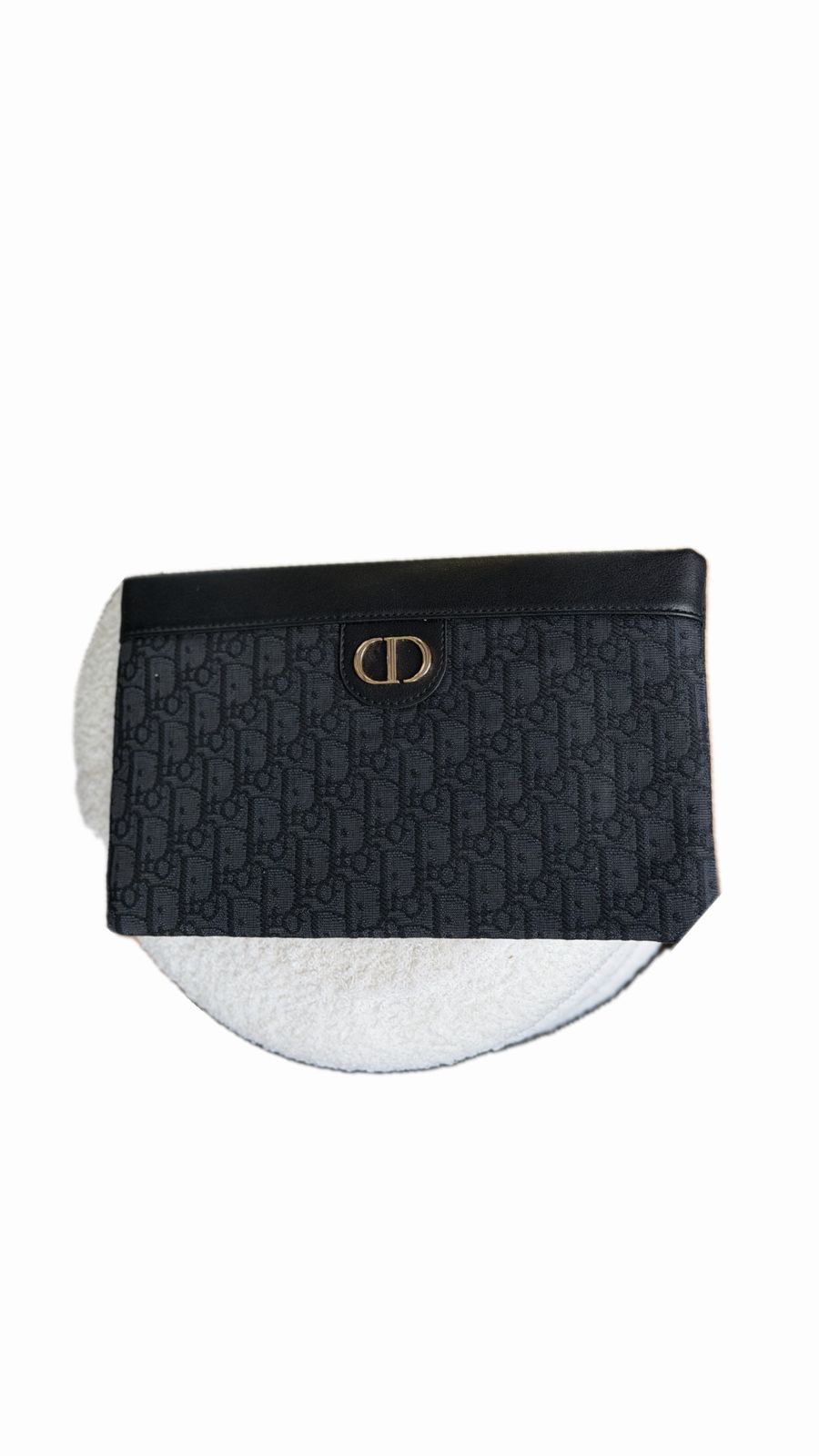Clutch bag