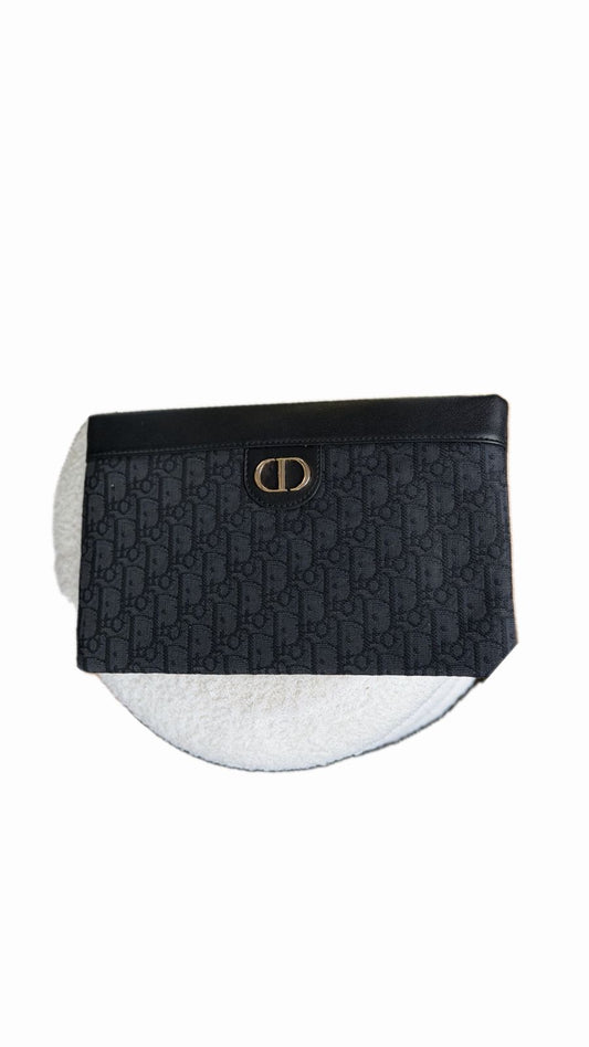 Clutch bag