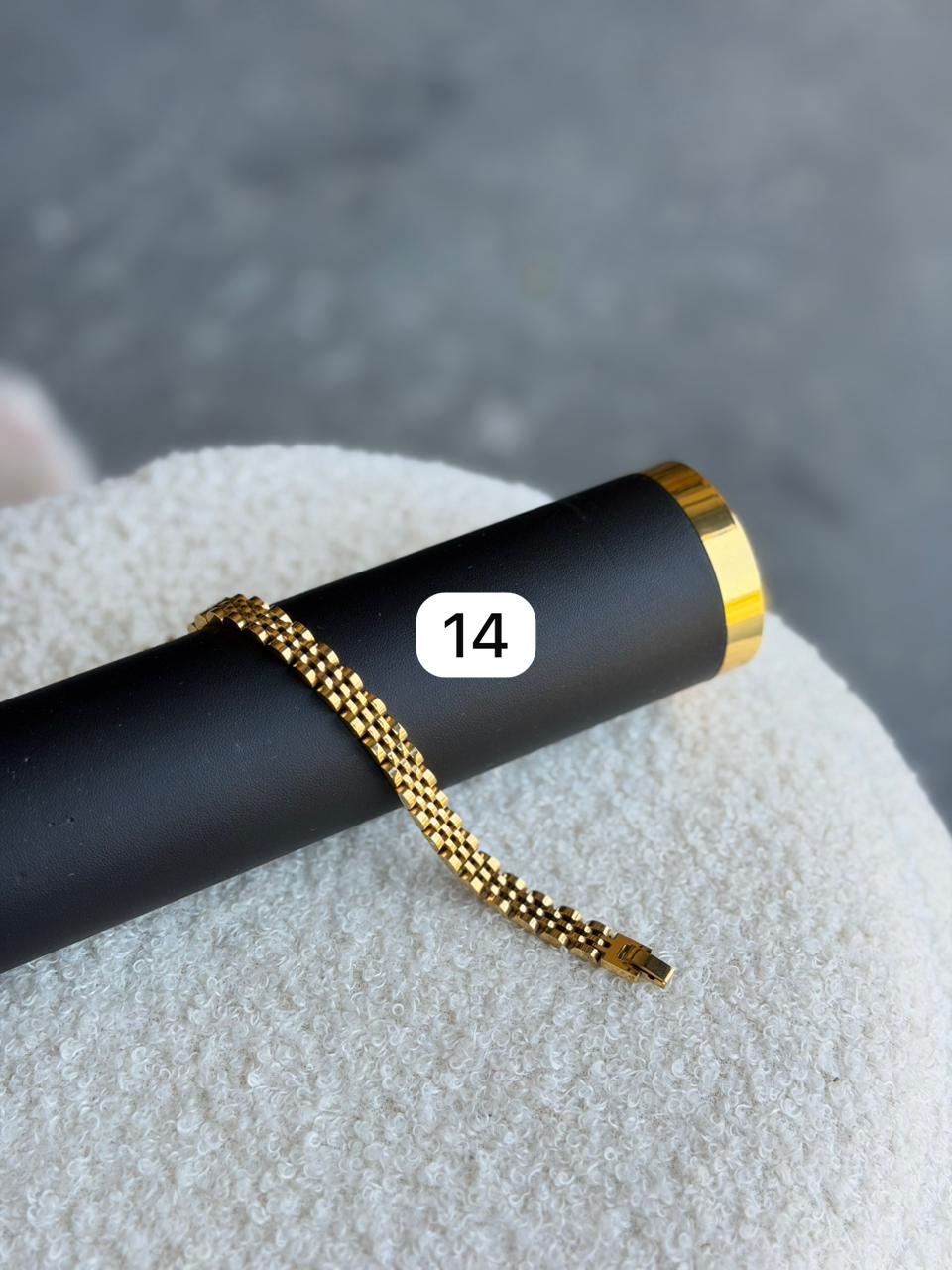 bracelet