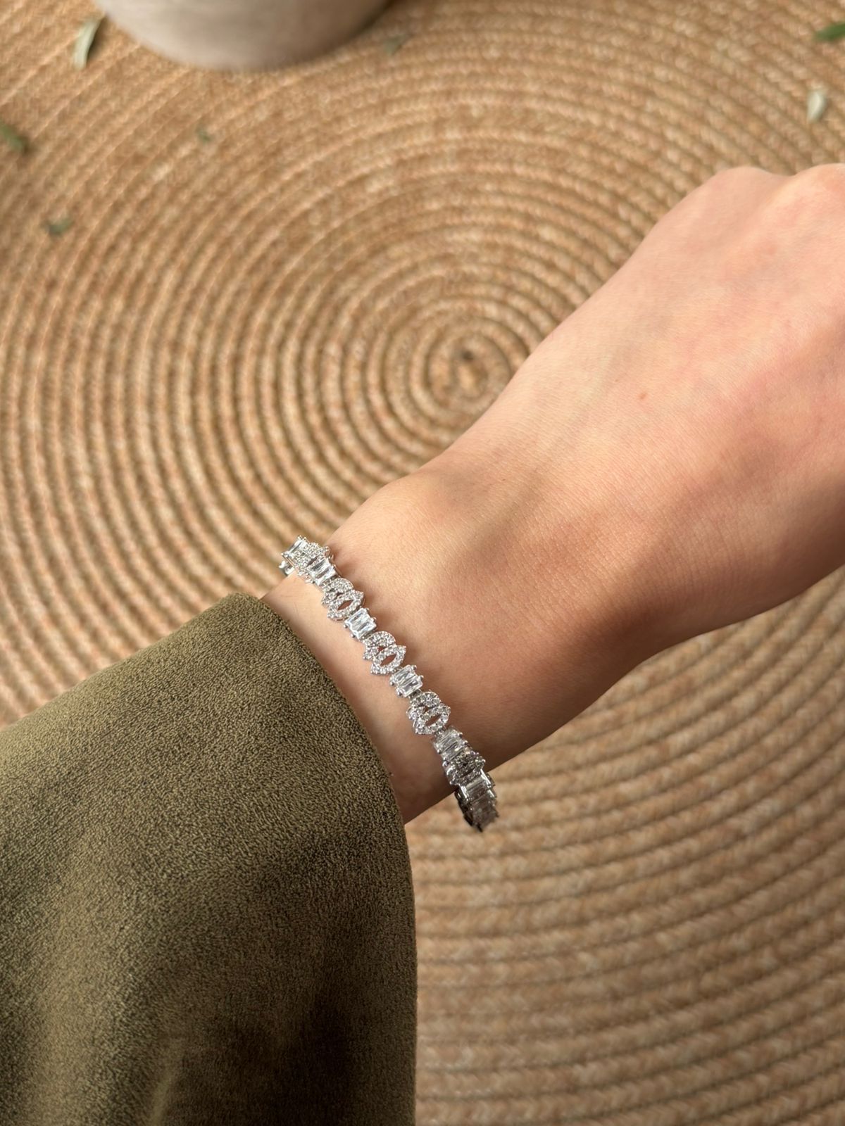 Bracelet