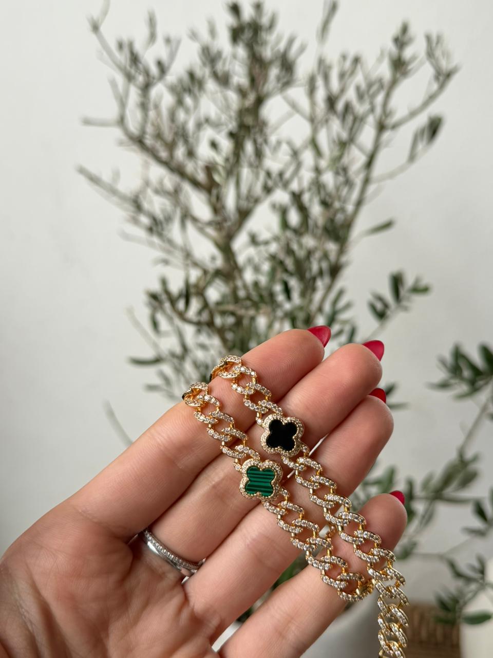 Bracelet