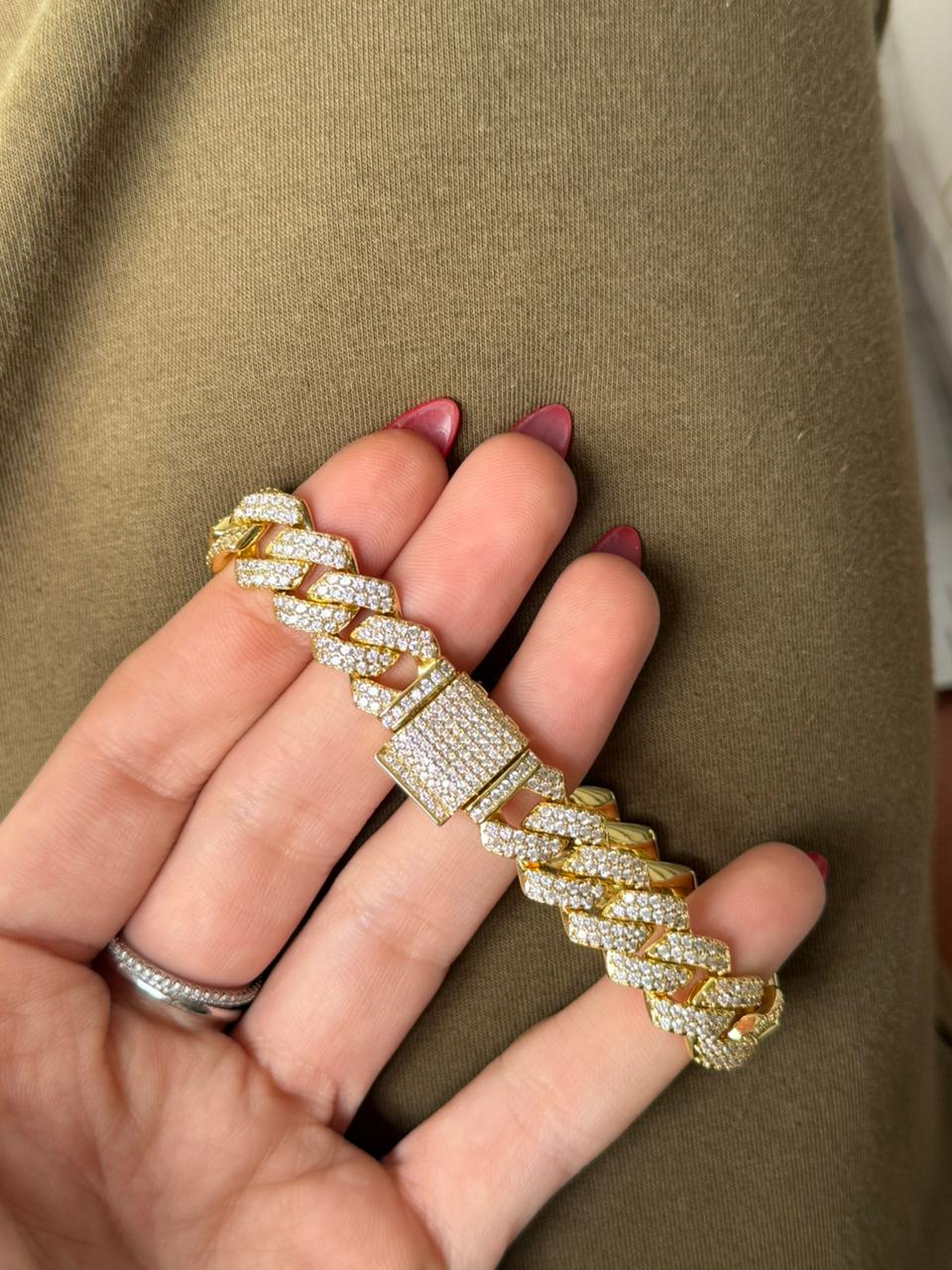 Bracelet