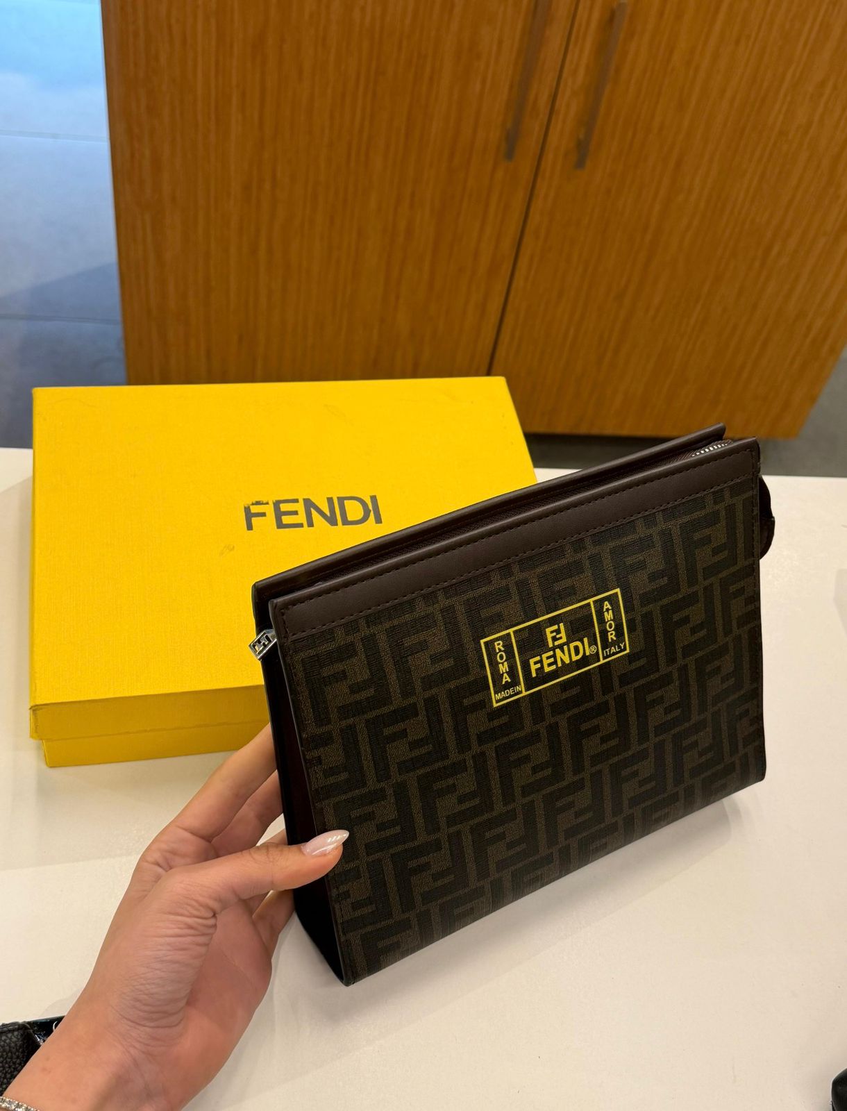 Clutch bag