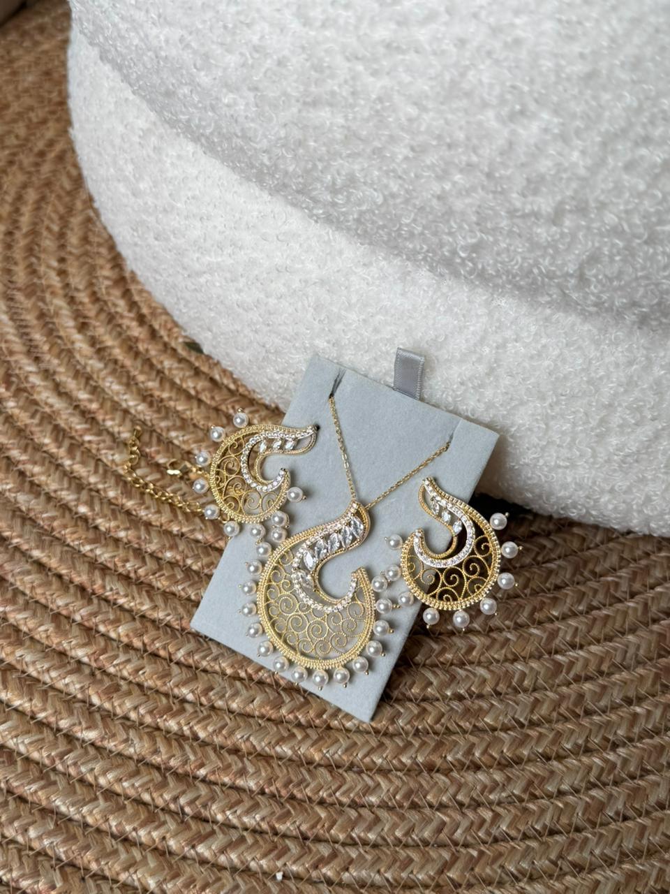 Necklace
