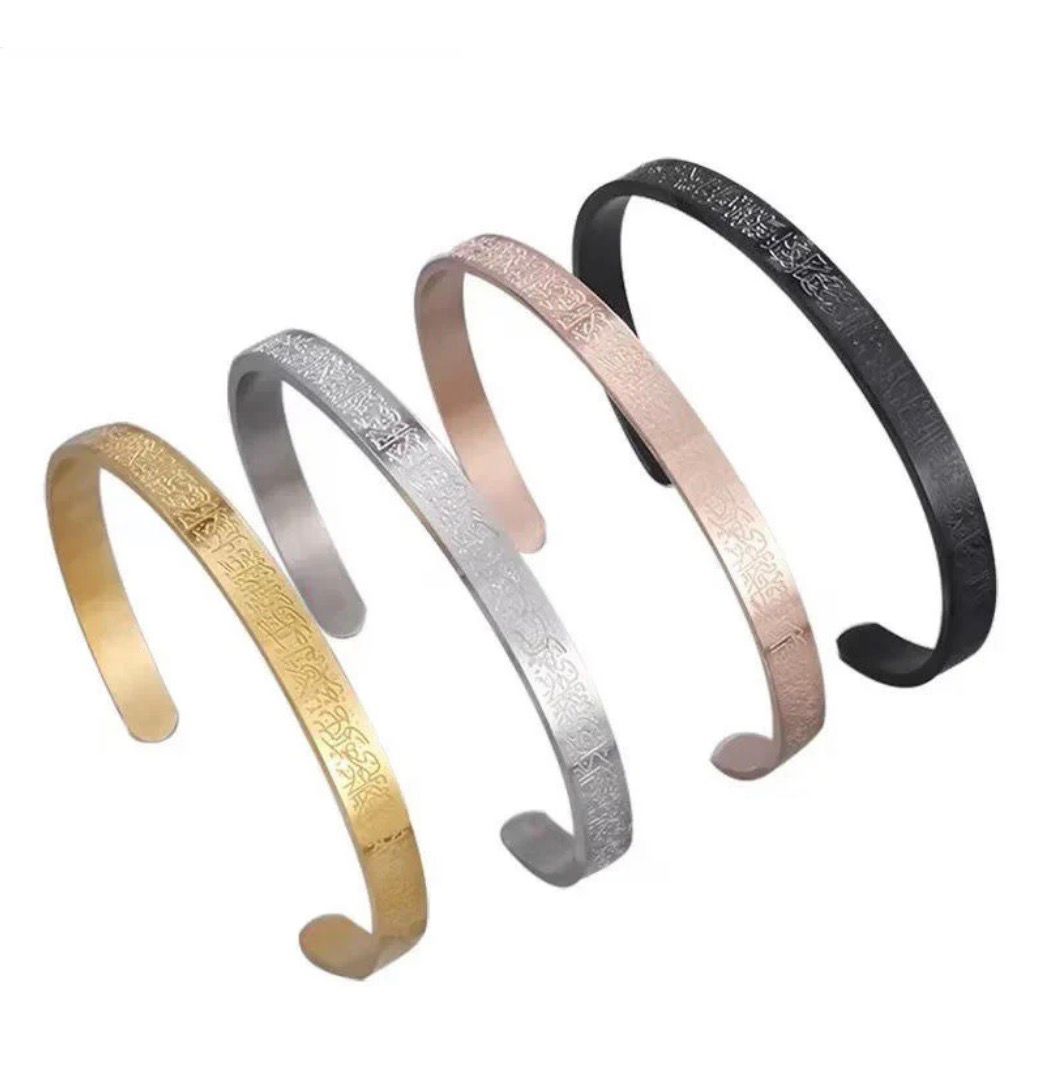 bracelet